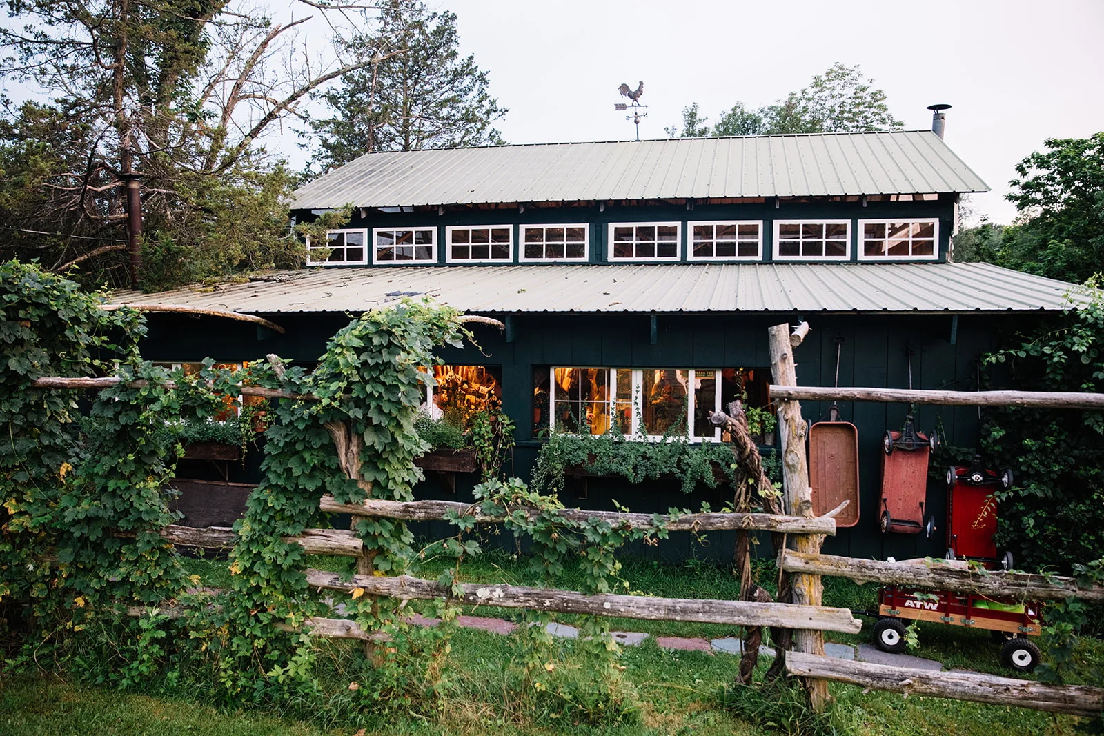 Blooming Hill Farm Weddings